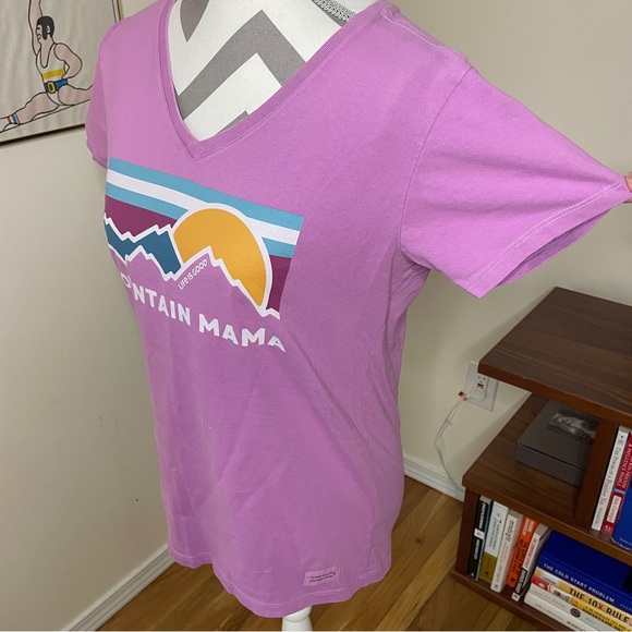 Life is Good Small Pink Mountain Mama V-neck Graphic Tee 100% Cotton Crusher Tee - Picture 8 of 14